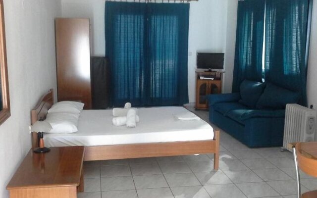 Minos Apartments & Studios II