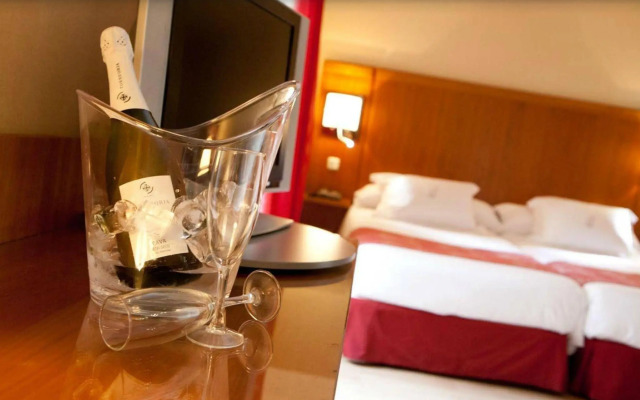 Ateneo Hotel