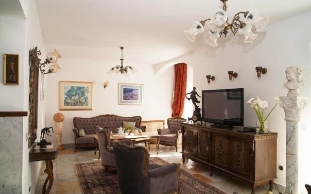 Villa More - 10m From sea - H