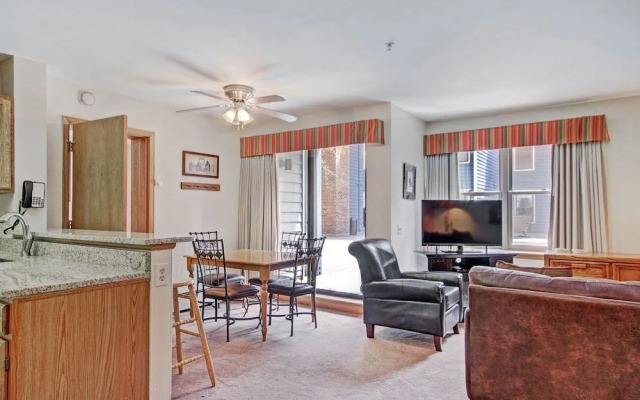 River Mtn Lodge W103