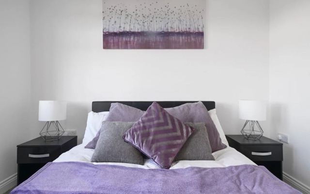 Spacious Canterbury Townhouse