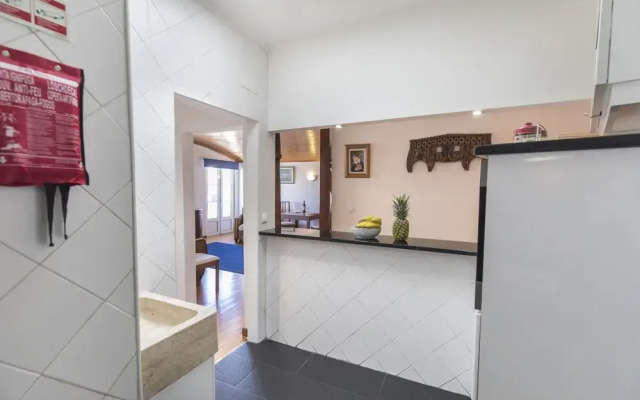 Santa Justa Elevator by Rentestate