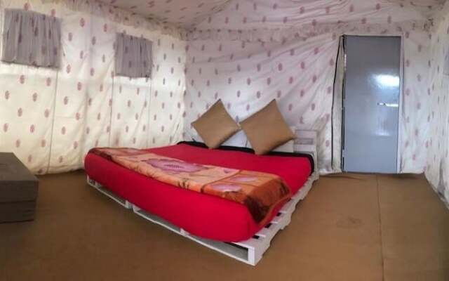 Pine Trails Jungle Camp