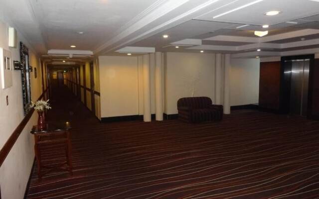 Hotel Green Park Hyderabad