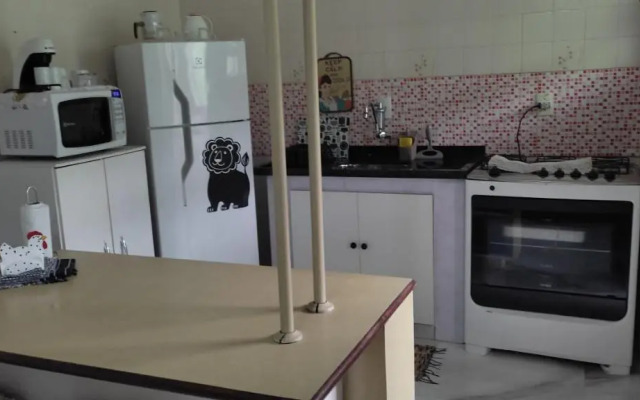 Cantinho da Lu em apt inteiro 800 mt da praia