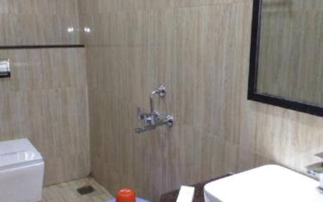 saravanaa residency