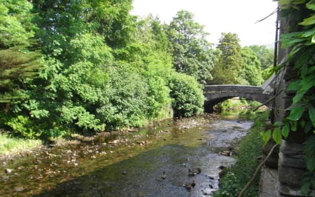 Bridge House Hotel & Silver Howe View Cottage