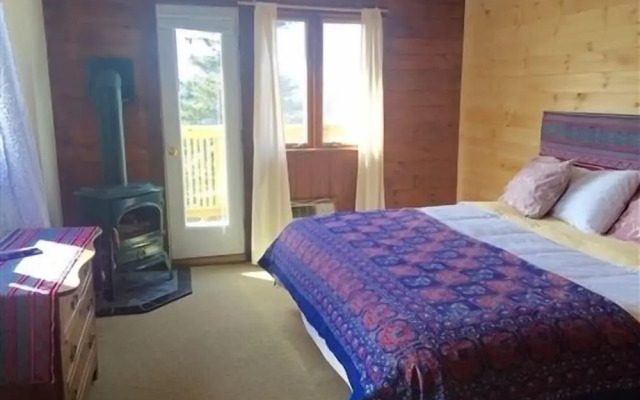 Lotus Mountain Retreat