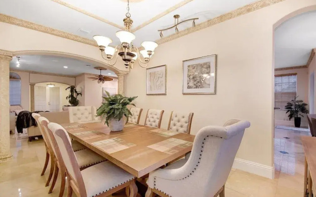 Walk to Beach Spacious Estate with Hot Tub & Game Room