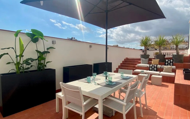 Modern Penthouse With Views Near Paseo De Gracia By Myrentalhost