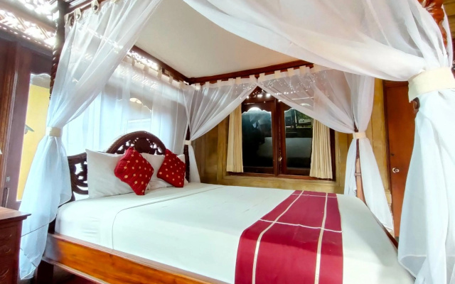 Tungeh Inn – Guest Rooms – Ubud