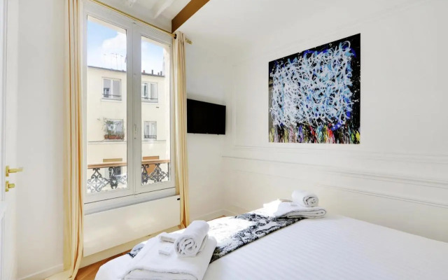 Pick A Flat's Apartment on rue Montorgueil