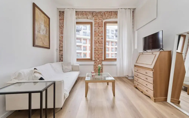 Studio z Antresolą by Renters