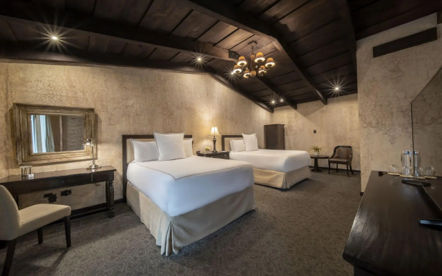 El Convento Boutique Hotel
