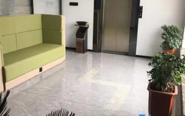 Starway Hotel (Hinggan League Government, Ulanhot)
