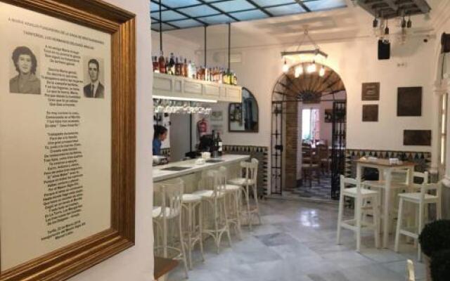 La Casa Amarilla
