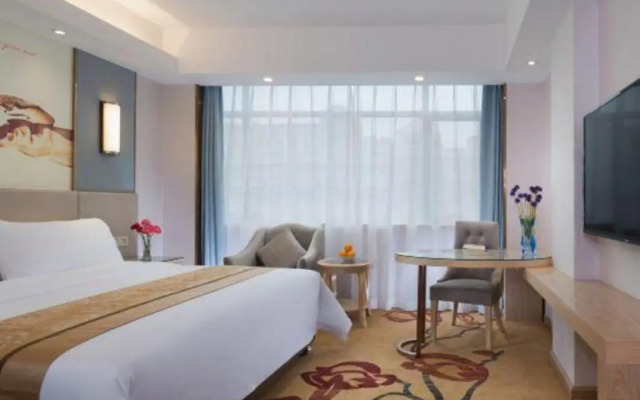 Vienna Hotel Chongqing Shiqiaopu Metro Station