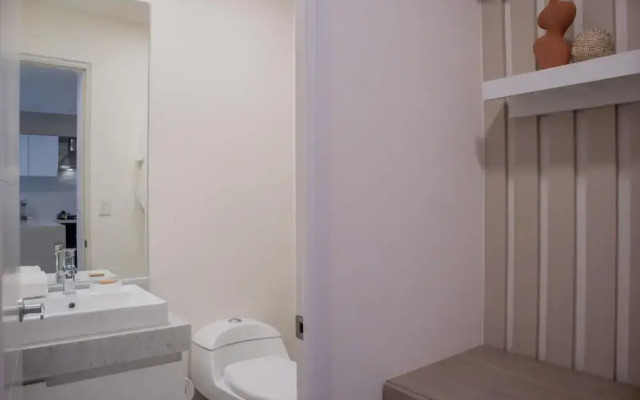 w Bright 1BR w Balcony in Miraflores