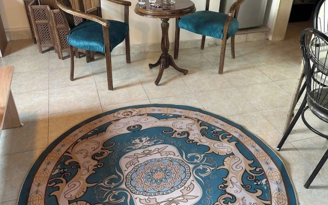 JRE Antica Old Apartment Al-lwebdeh