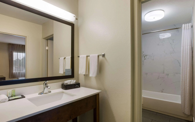 Sleep Inn Savannah Midtown