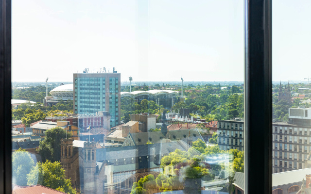 Crowne Plaza Adelaide by IHG
