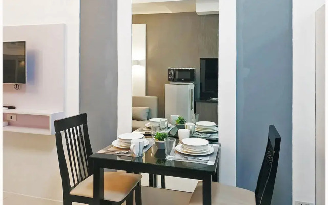 Les Luxe Rooms - Symphony Tower 2