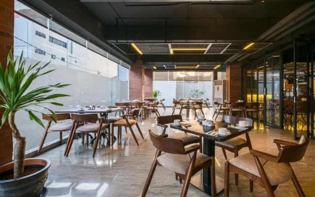 Luminor Hotel Pecenongan Jakarta by WH