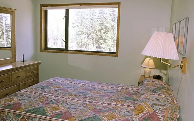 The Griz Inn by Park Vacation Management