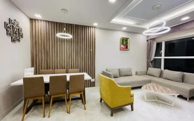 Sunrise City Apartment
