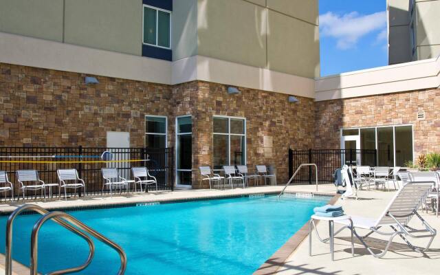 Fairfield Inn & Suites by Marriott San Antonio Alamo Plaza/Convention Center