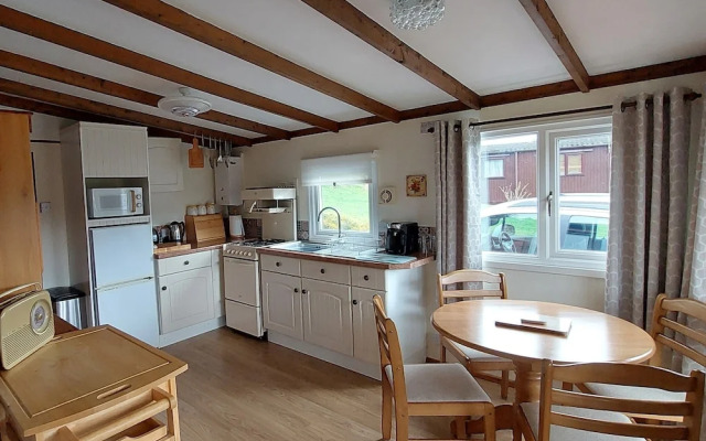 Number 8 Buttercup Lodge Caer Beris