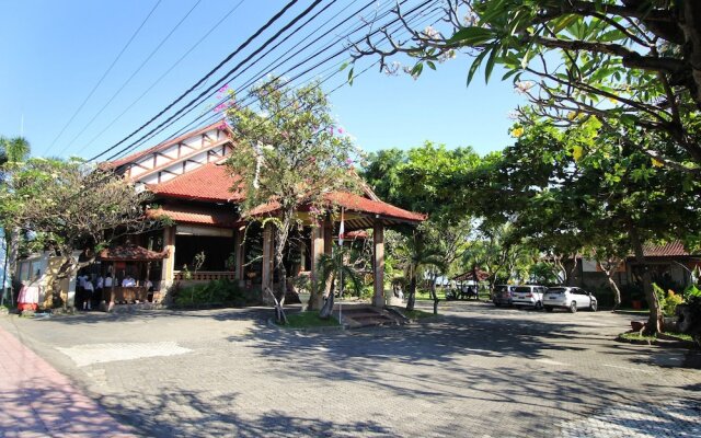 Airy Singaraja Raya Lovina Bali