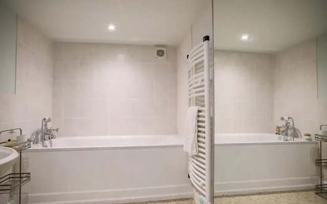 The Old Granary, Nether Westcote