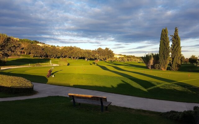 Golf & Résidence de Nîmes Vacquerolles