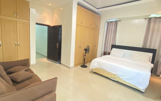Lunaris Homes