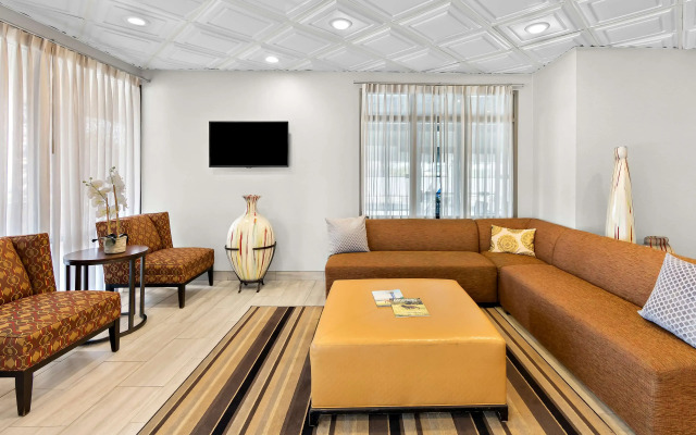 Best Western Knoxville Suites - Downtown