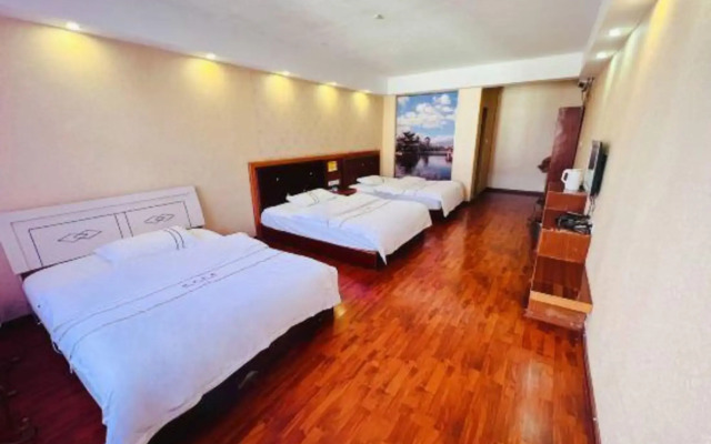 Lihai Business Hotel