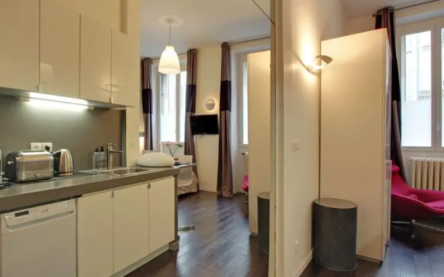 Parisian Home - Studio quartier Trinité