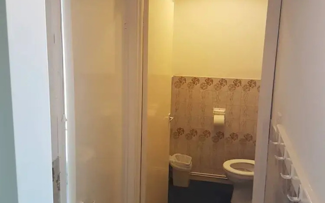 4 Berth, First Floor Flat, Apsley 3