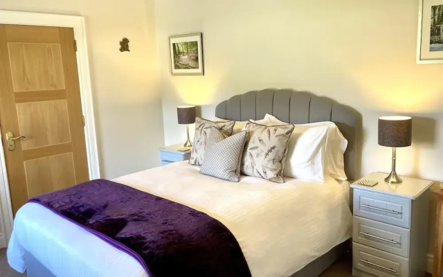 Mourne Country House