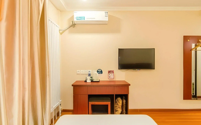 GreenTree Inn Liaoning Dalian Railway Station South Shengli Square Express Hotel