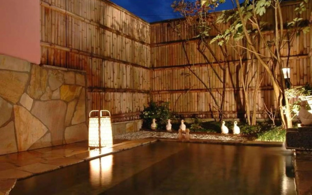 Yugawara Bay Mandarin House