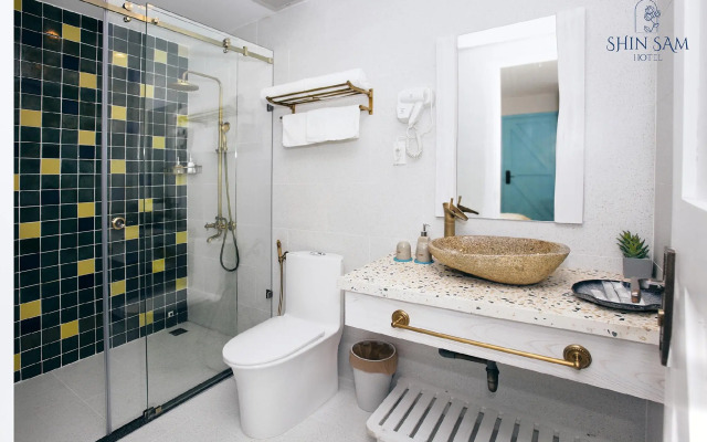 Shin Sam Boutique Hotel