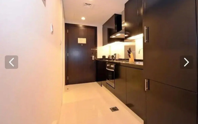 Fresh studio in 7 min from Burj Khalifa