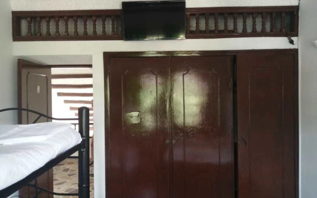 Villa Aura Hostal