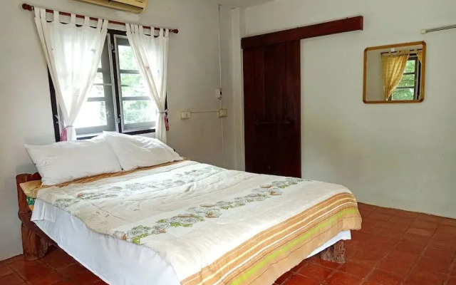 Wangnamkam Riverside Resort