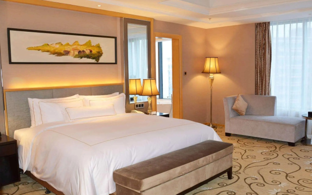 Wyndham Grand Plaza Royale Mingfa Zhangzhou – Guest Rooms – Zhangzhou