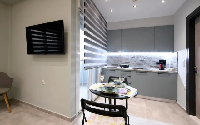 Adell Deluxe Apartments