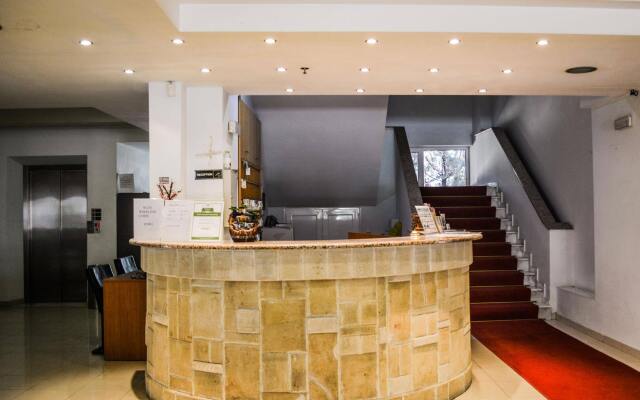 Mon Repos Hotel
