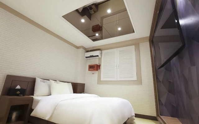 Seongnam Hotel wol